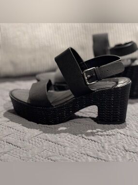 a new day Black Woven-Texture Platform Sandals